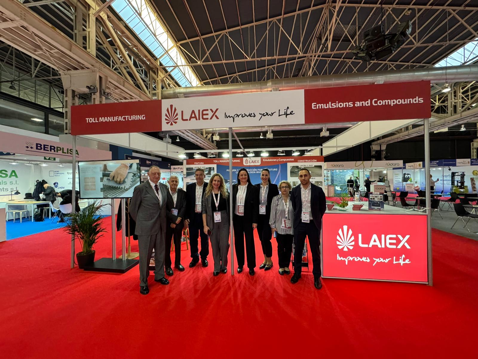 El equipo LAIEX en Paint & Coatings 2025
